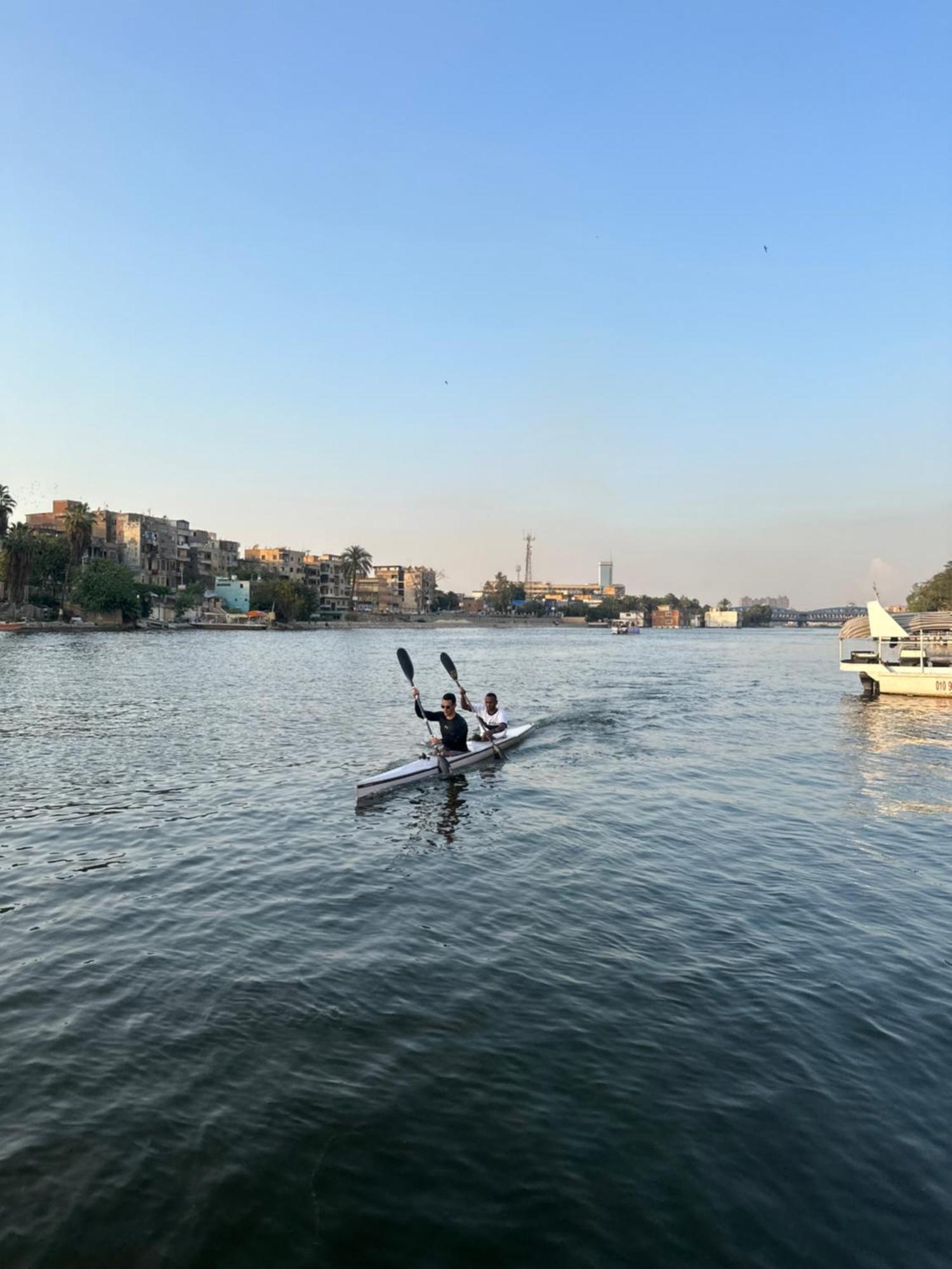 Modern 1-Bedroom Apartment In Zamalek Visits Allowed Kairo Exterior foto